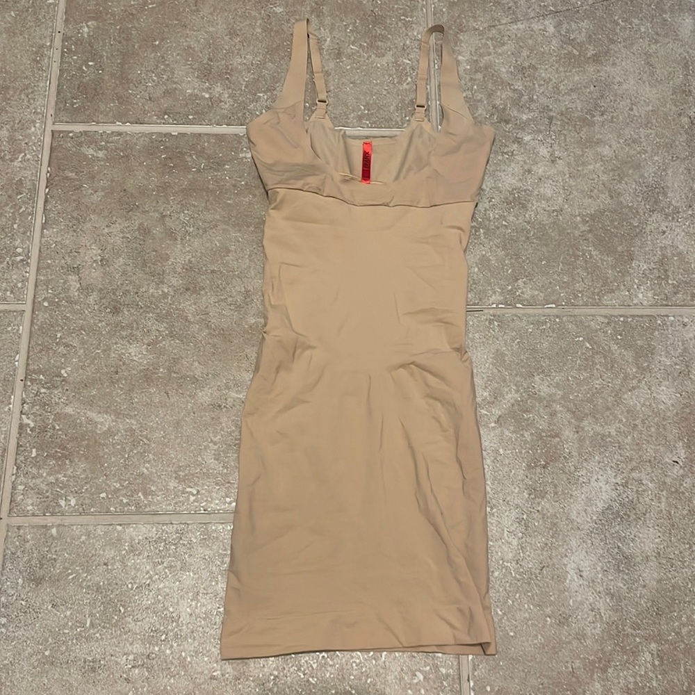 Spanx Shapewear Open Bust Slip Small Natural